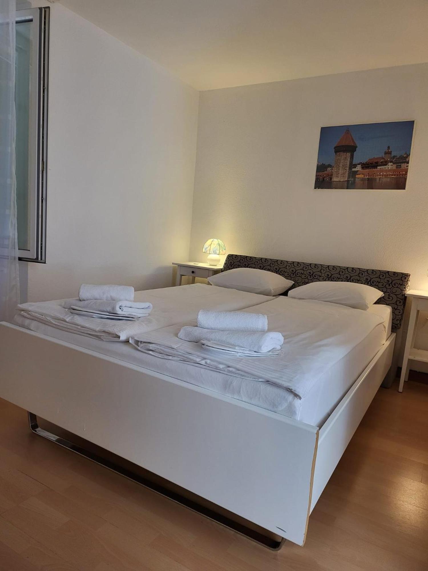 Bastis Central Guesthouse Lucerne City Εξωτερικό φωτογραφία